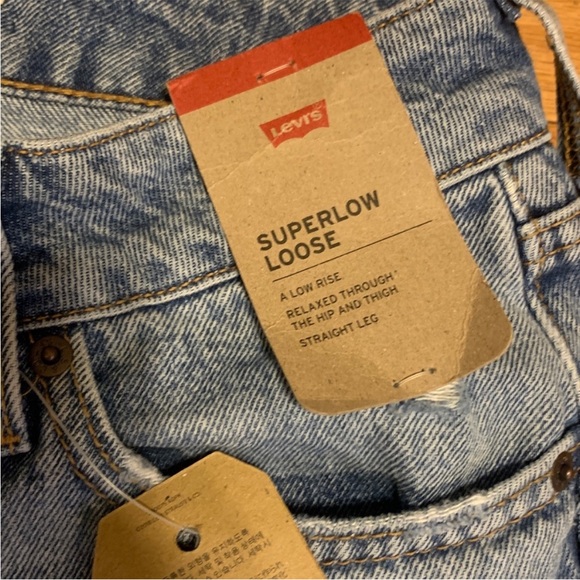 Levi’s super low loose jeans - Picture 4 of 7